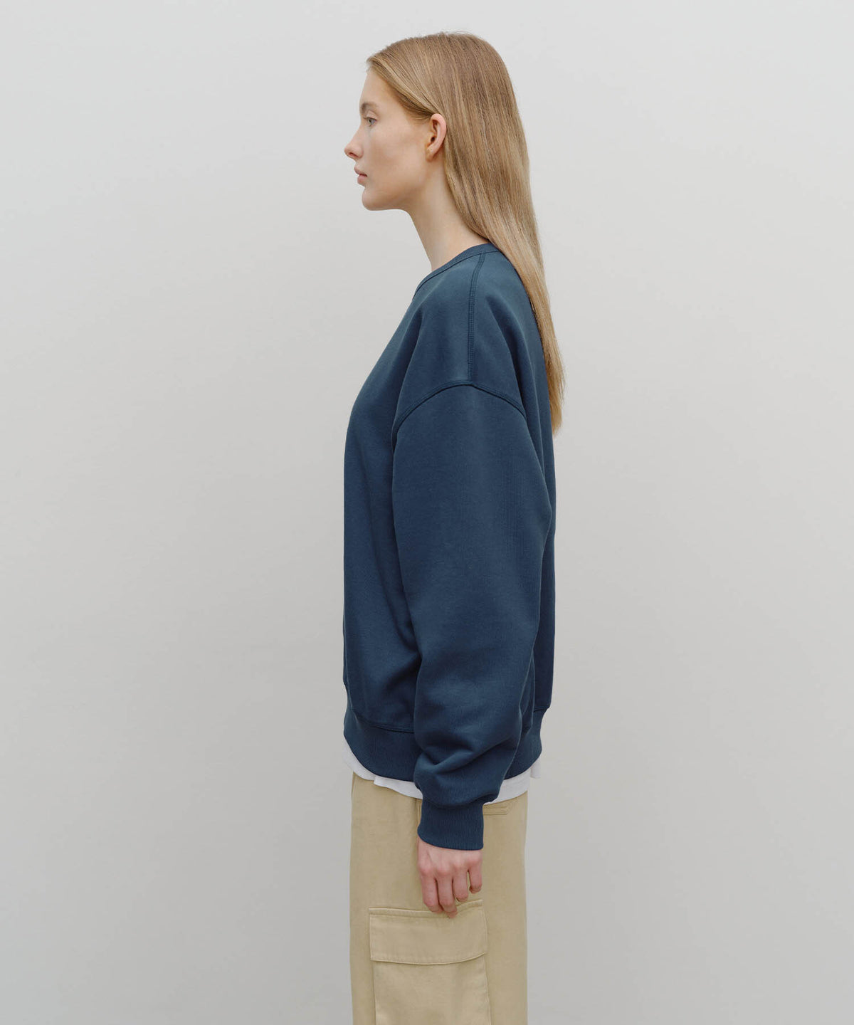 Marithe & Francois Girbaud - Lettering Logo Over Fit Sweatshirt (Blue) product image 3 | TRAB K-Fashion Australia