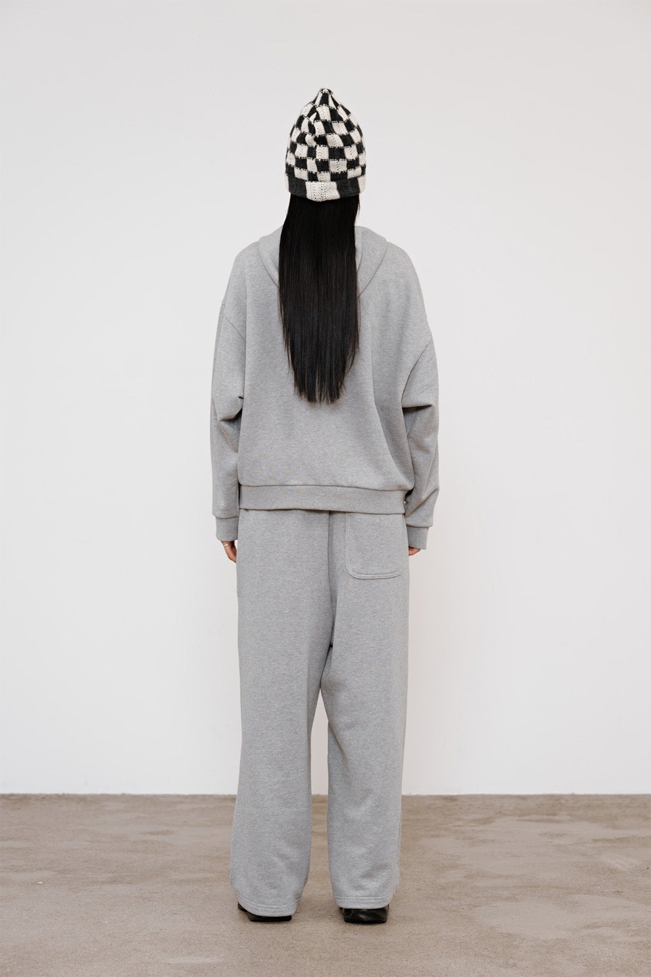 Deinet - German Lettering Hoodie Zip-Up (Melange Grey) product image 3 | TRAB K-Fashion Australia