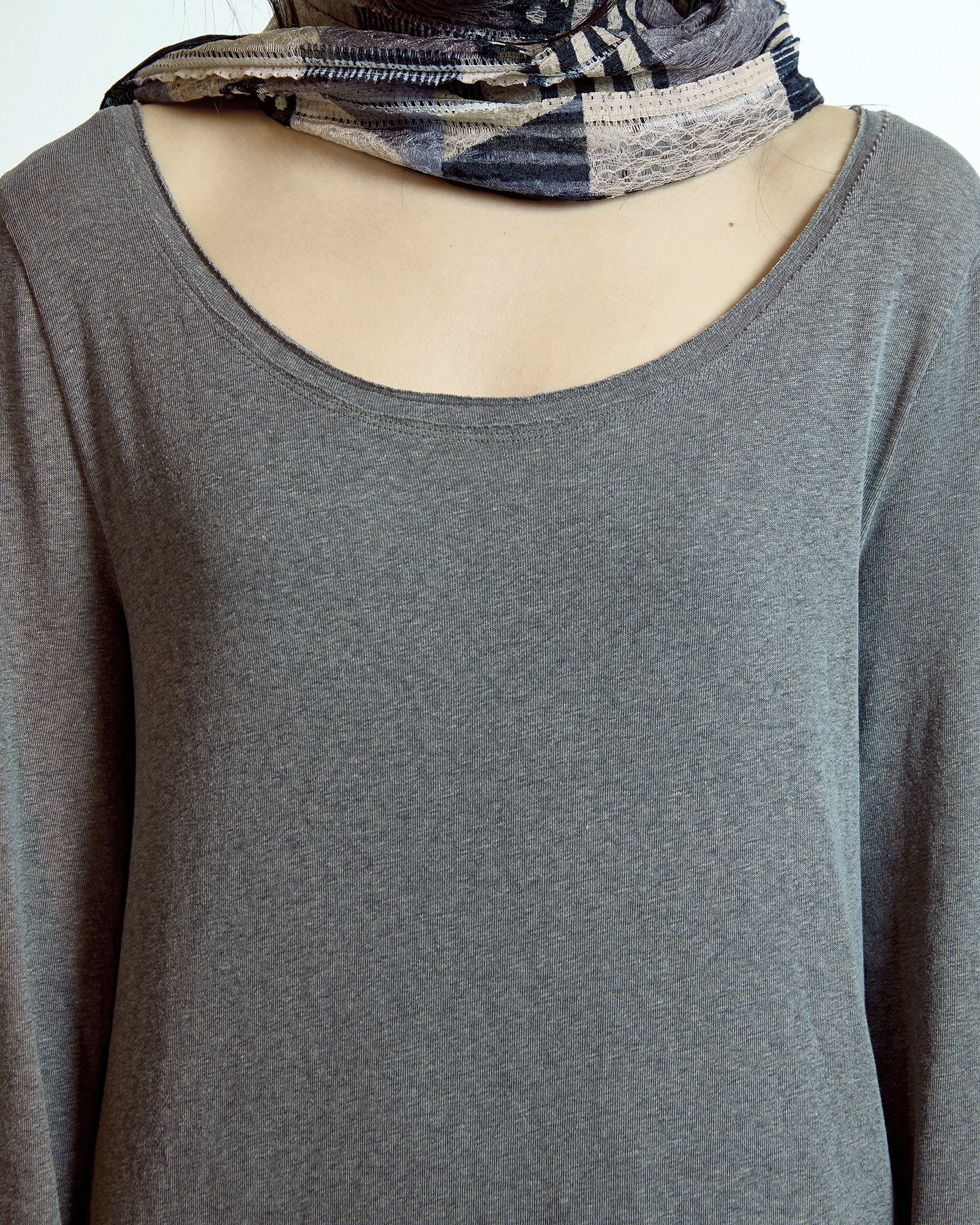 COYSEIO DRAWSTRING グレー 長袖 Coyseio - ドローストリング長袖 (メランジグレー) | TRAB K-Fashion Au