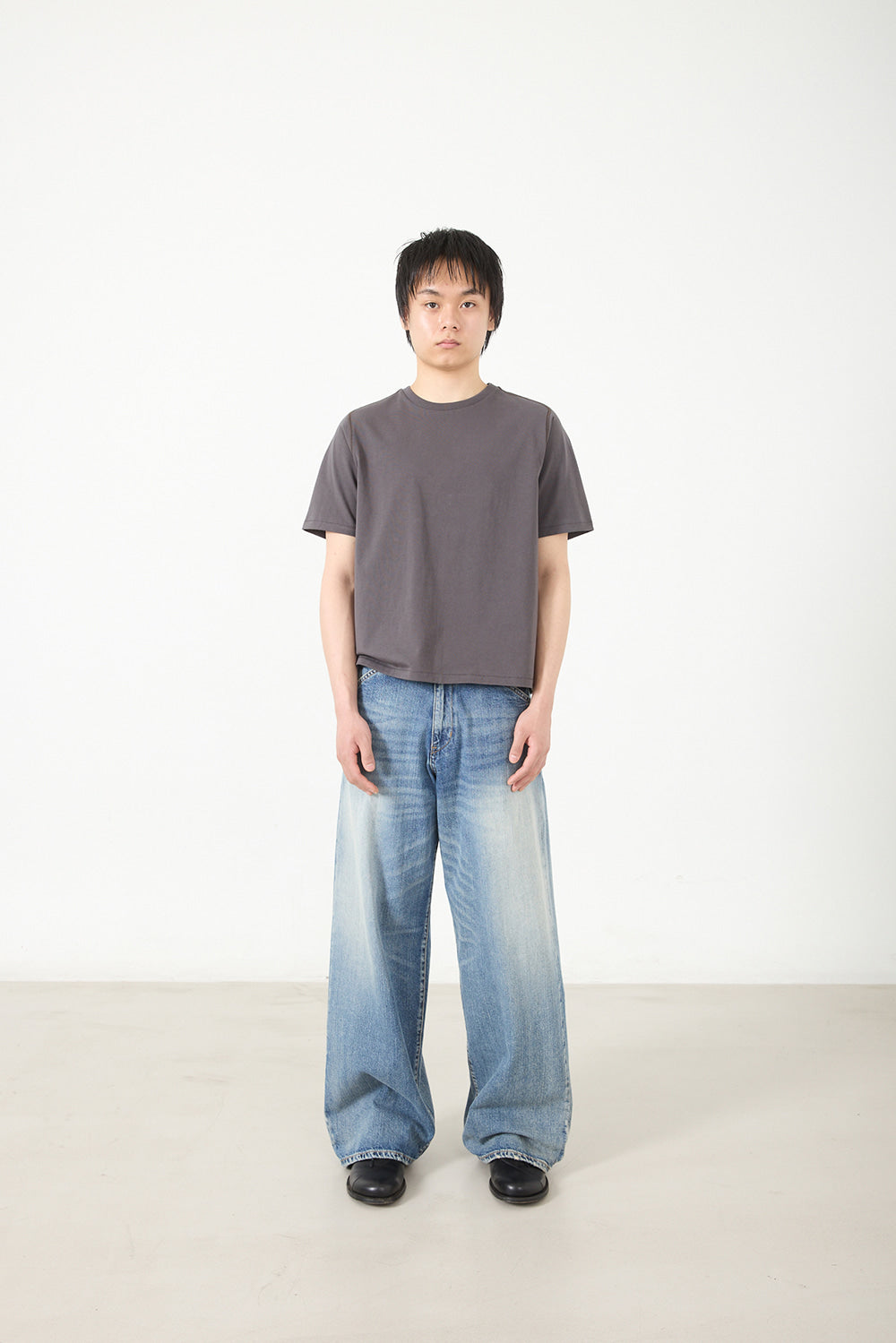 Hatchingroom - Crop Tee (1/2 Charcoal) product image 7 | TRAB K-Fashion Australia