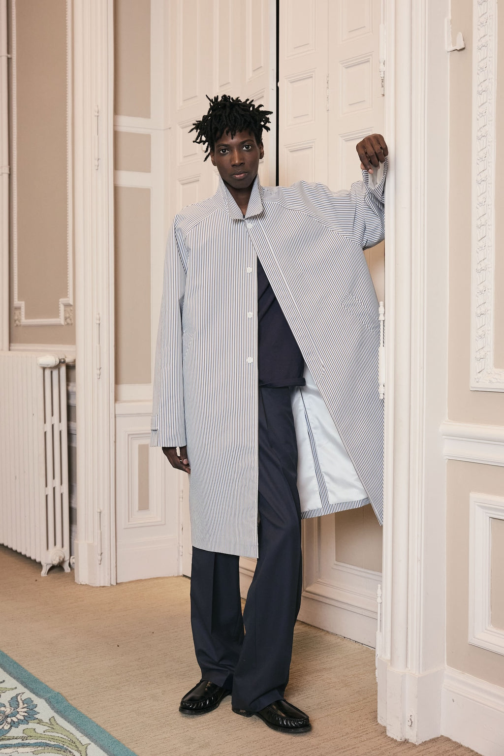 STU - Raglan Stripe Poplin Coat (White) product image 3 | TRAB K-Fashion Australia