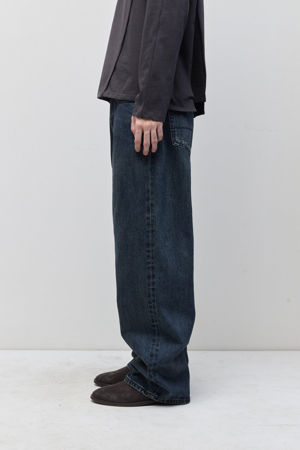 Hatchingroom - Regular Selvedge Jeans (Dark Blue) product image 14 | TRAB K-Fashion Australia