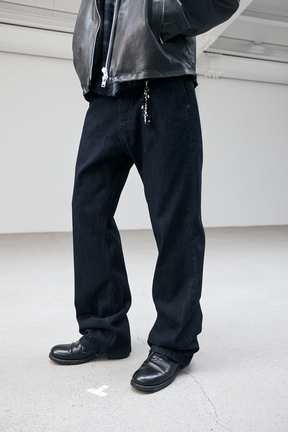 Hatchingroom - Boots Cut Jeans (Indigo) product image 8 | TRAB K-Fashion Australia