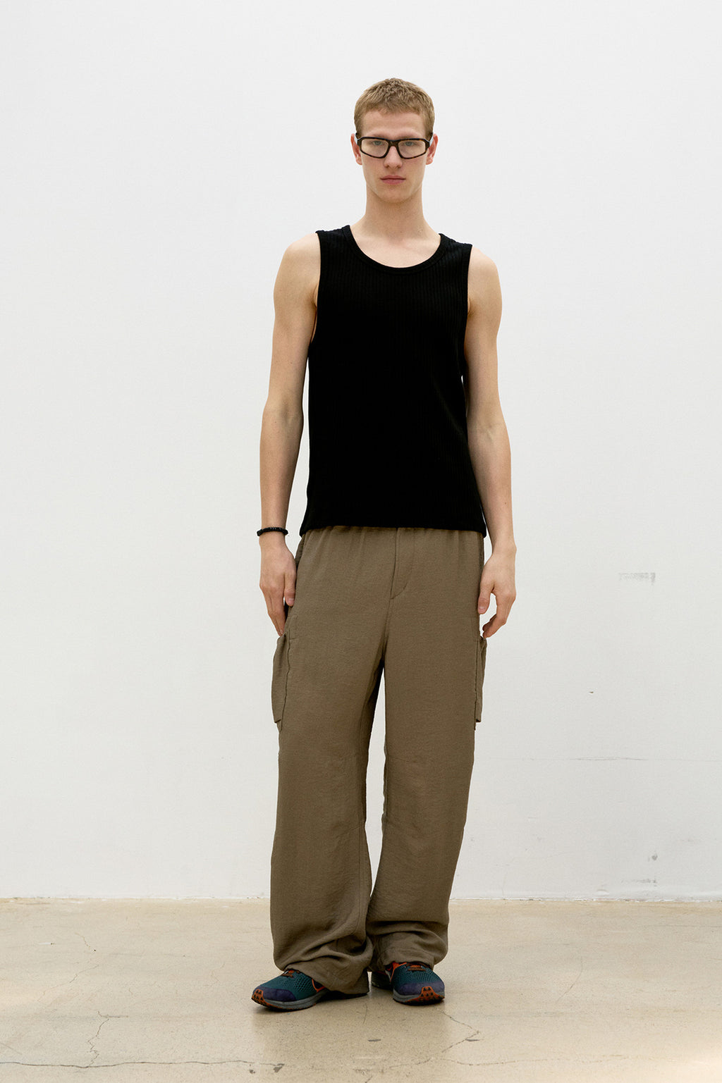 Coor - Scoop-Neck Ribbed Sleeveless (Black) product image 2 | TRAB K-Fashion Australia