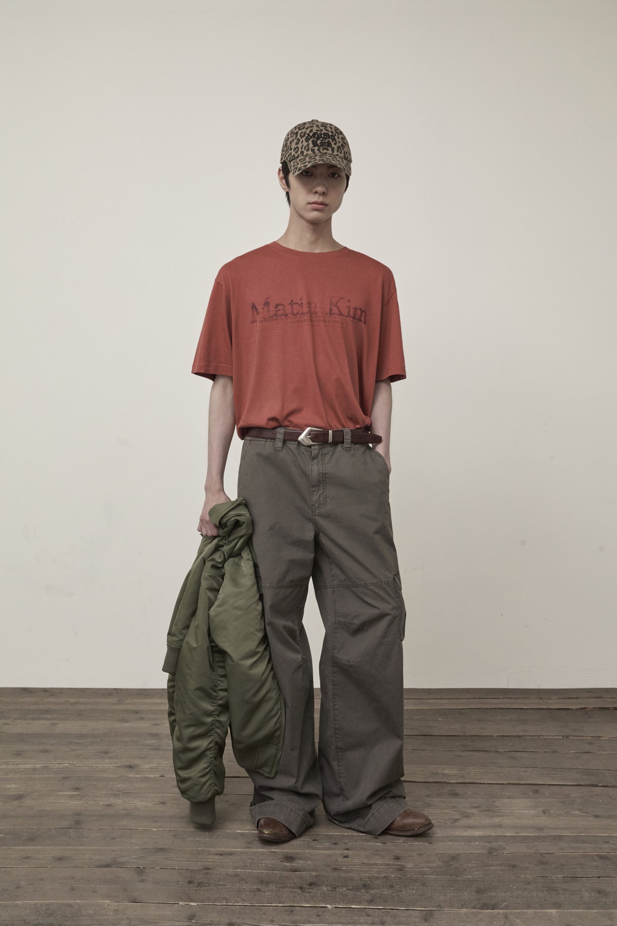 Matin Kim - Washed Wide Cargo Pants (Charcoal) product image 9 | TRAB K-Fashion Australia