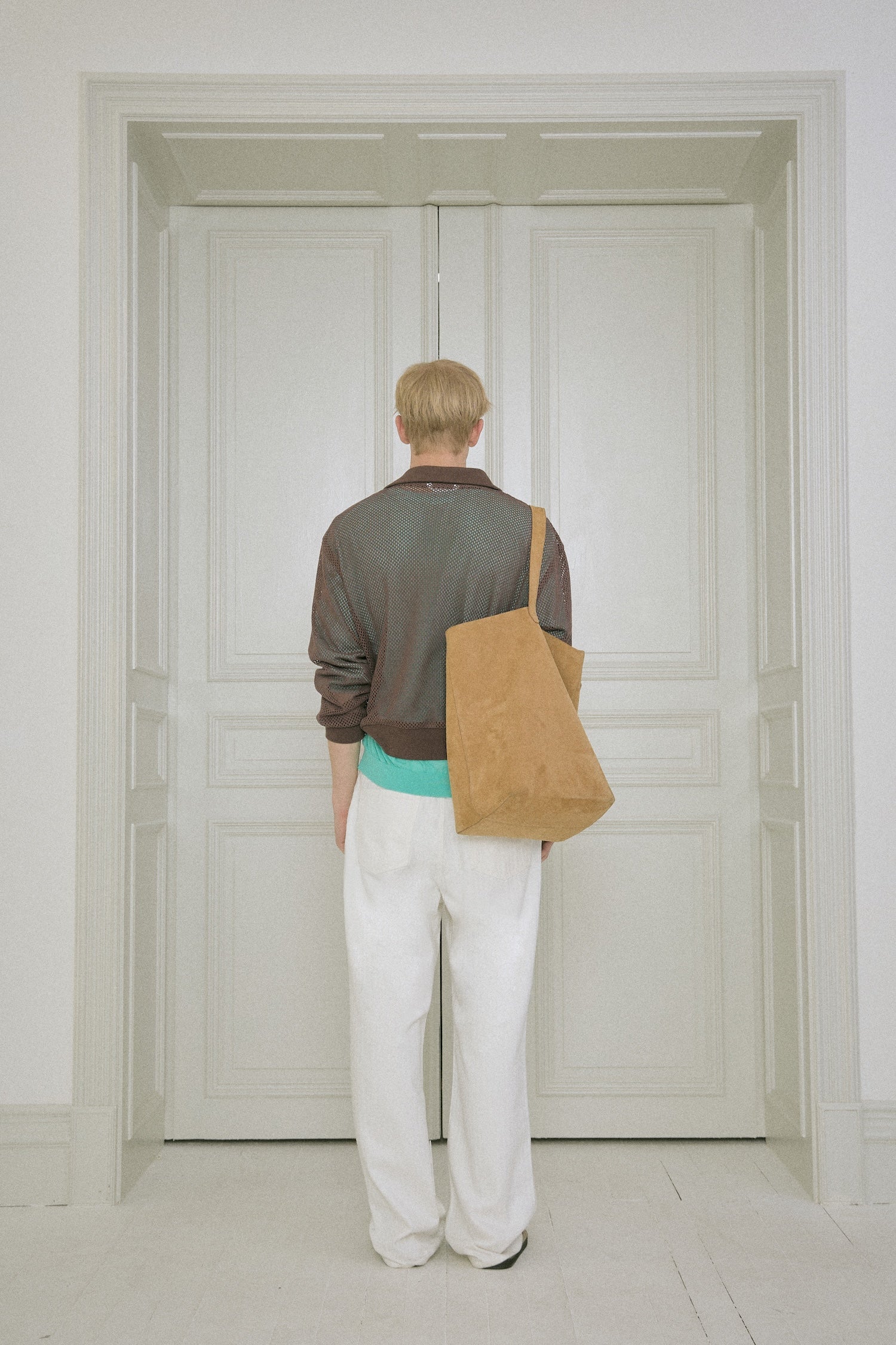 STU - Net V-Neck Collar Knit (Brown) product image 4 | TRAB K-Fashion Australia