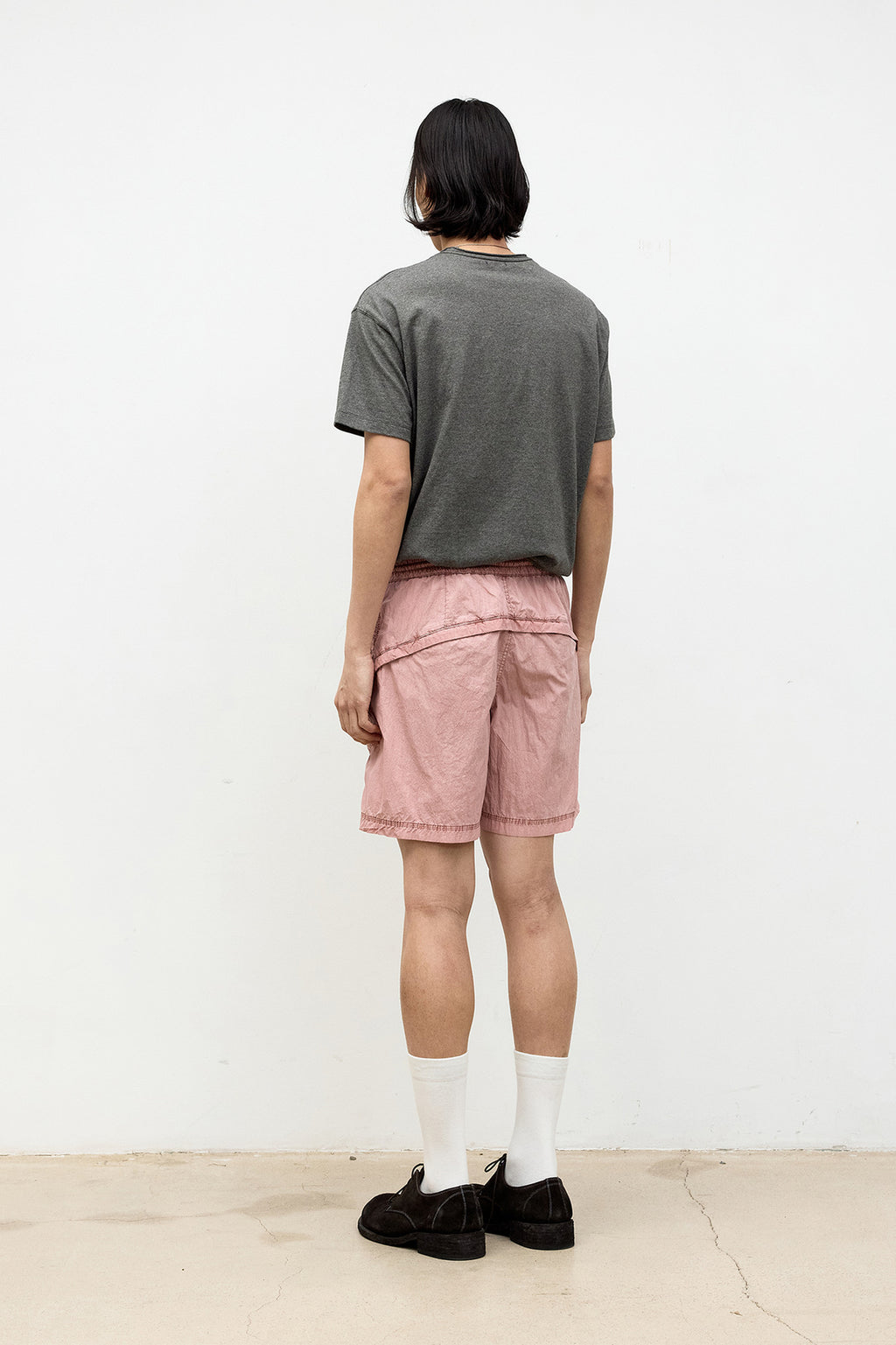 Coor - Low Cut Regular Fit T-Shirt (Charcoal) product image 4 | TRAB K-Fashion Australia