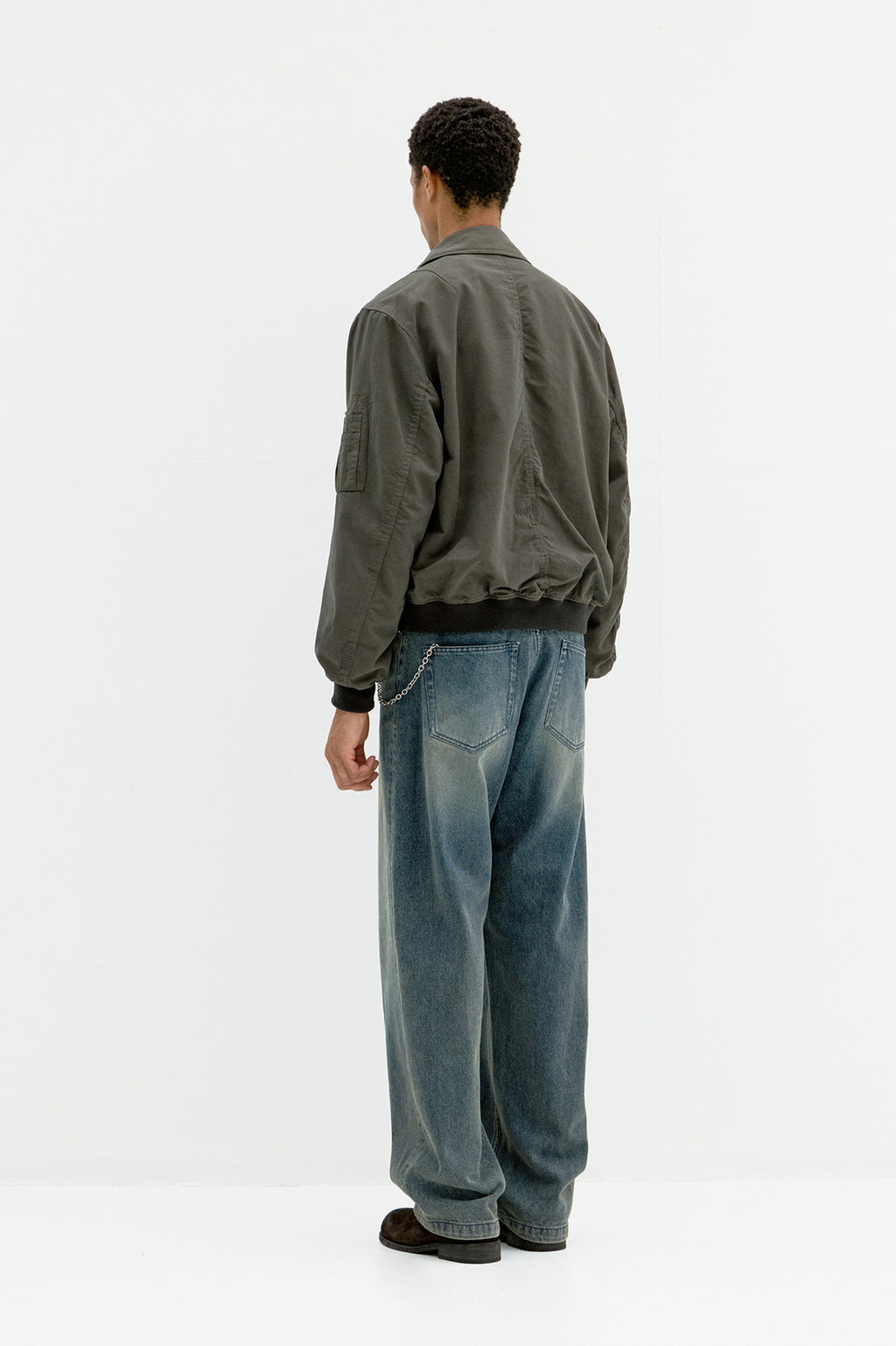 Coor - Brushed Semi Relaxed Jeans (Grayish Blue) product image 4 | TRAB K-Fashion Australia