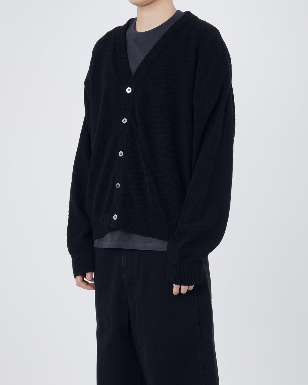 Brownyard - Essential Cardigan (Black) product image 3 | TRAB K-Fashion Australia