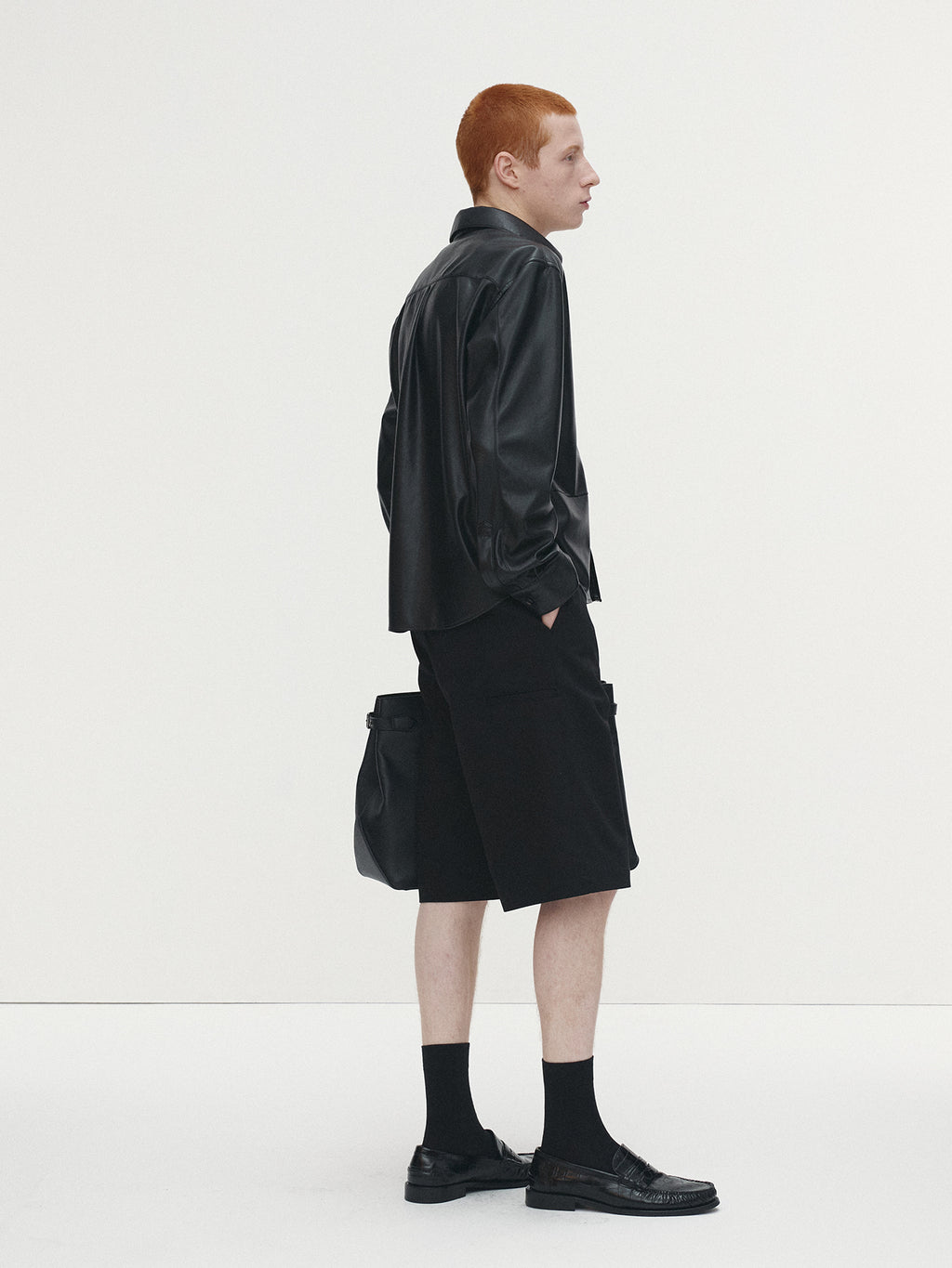 Tonywack - C/P Baggy Chino Bermuda (Black) product image 2 | TRAB K-Fashion Australia