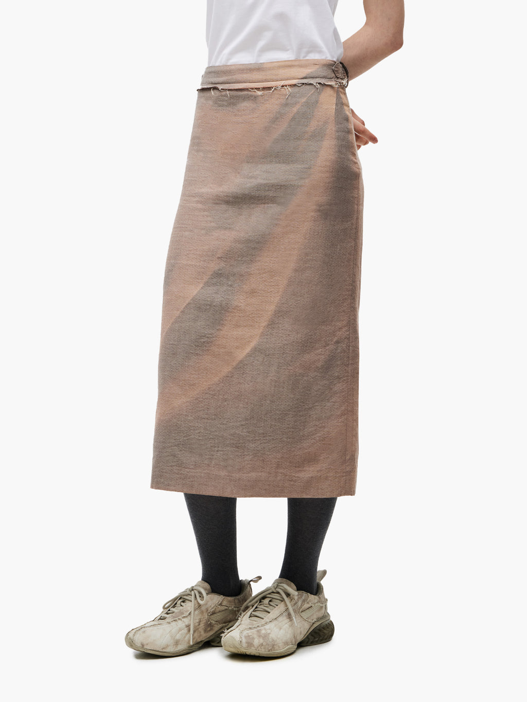 Jiyong Kim - Sun-Bleached Raw-Edge Skirt (Beige) product image 3 | TRAB K-Fashion Australia