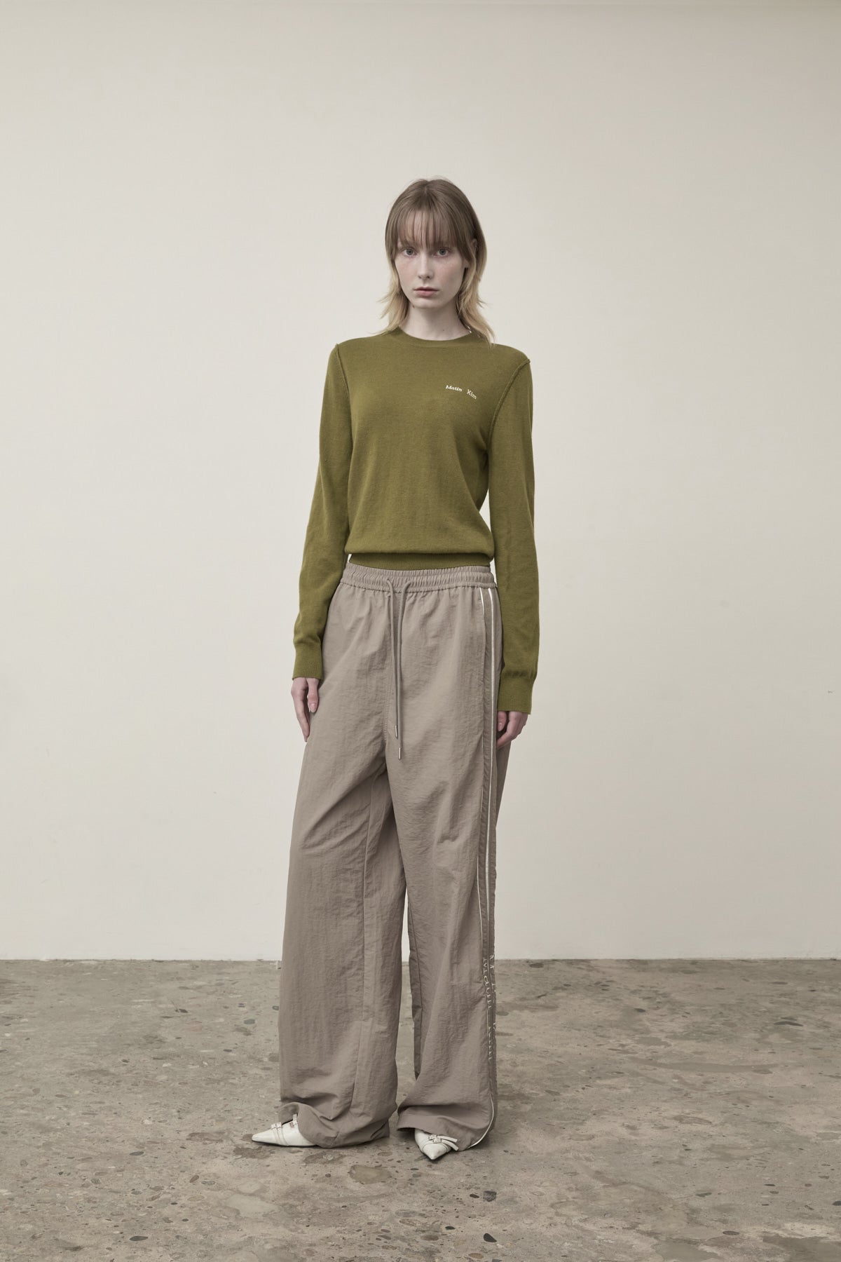 Matin Kim - Cashmere Blended Round Knit Pullover (Olive) product image 5 | TRAB K-Fashion Australia