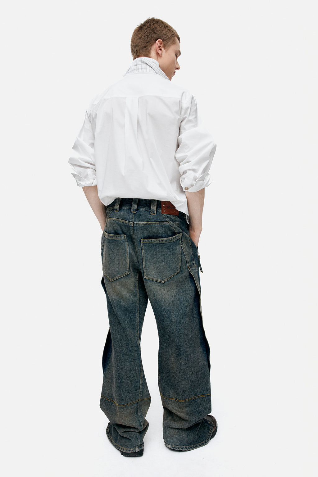 Andersson Bell - Unisex Twisted Zipper Pocket Jeans (Dusty Blue) product image 4 | TRAB K-Fashion Australia