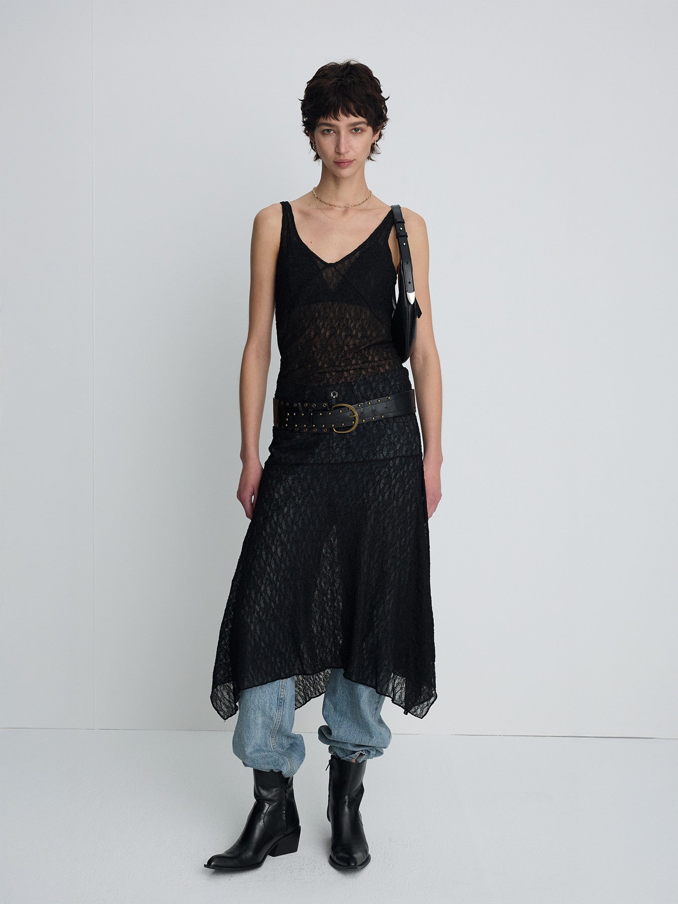 Tonywack - Lace Sleeveless Maxi Dress (Black) product image 1 | TRAB K-Fashion Australia