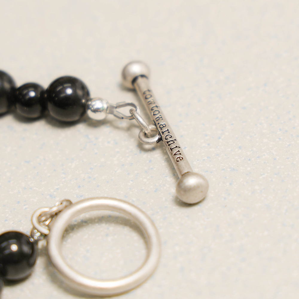 Towtow Archive - [Pre-Order – Ships April 10] Feel Logo Symbol Bracelet Onyx (Black) product image 3 | TRAB K-Fashion Australia