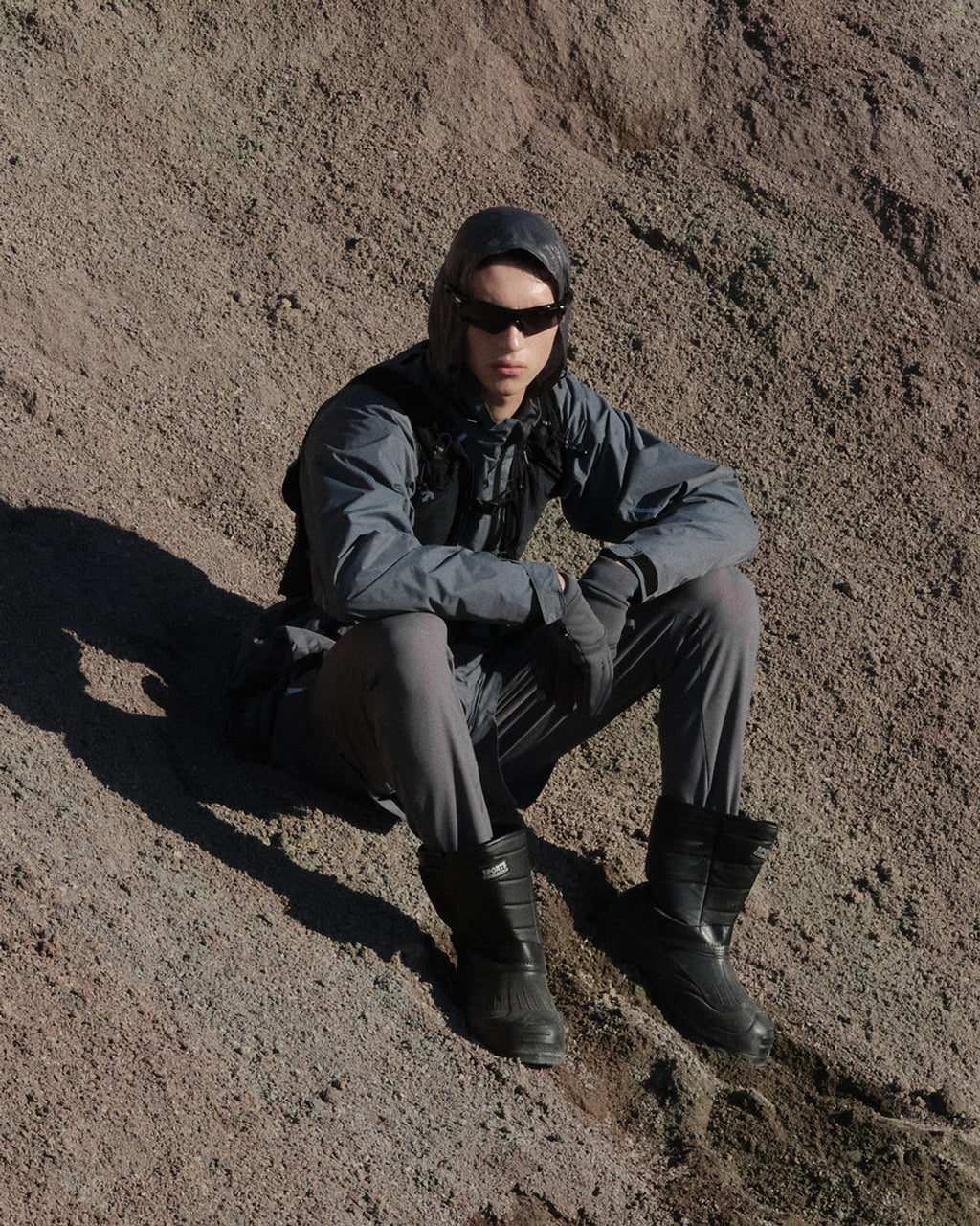 Eastlogue - Curved Utility Pants (Gunmetal) product image 2 | TRAB K-Fashion Australia