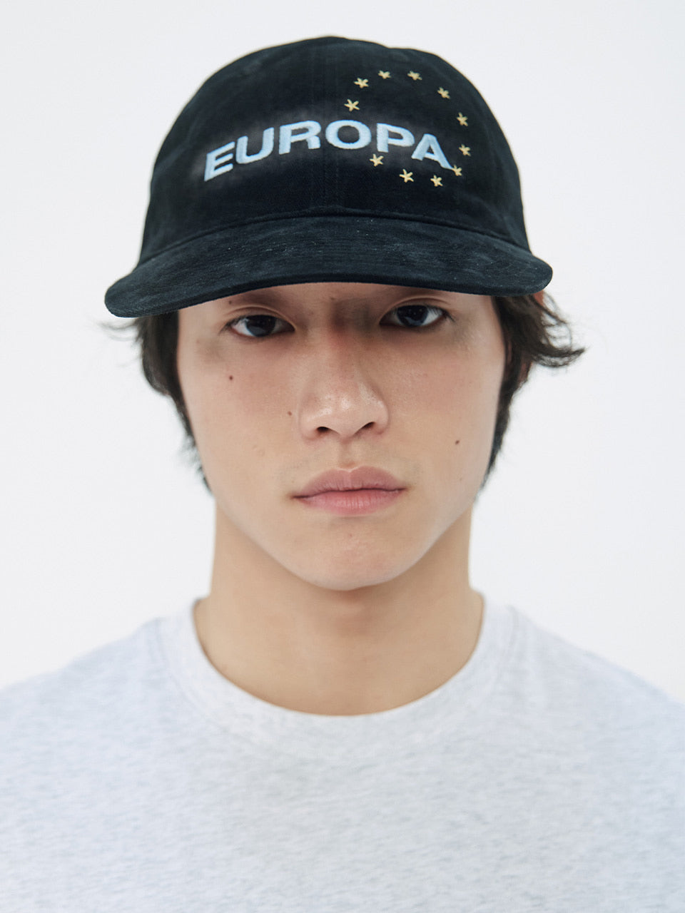 Kijun - Europa Cap (Black) product image 1 | TRAB K-Fashion Australia