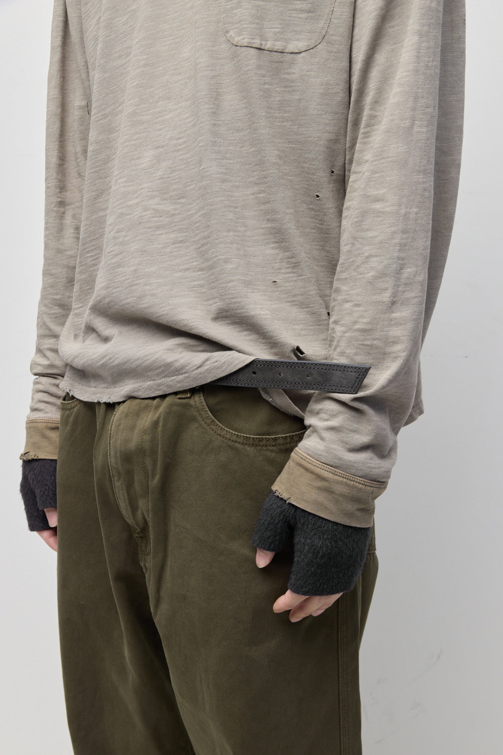 Hatchingroom - Hairy Gloves (Dark Khaki) product image 8 | TRAB K-Fashion Australia