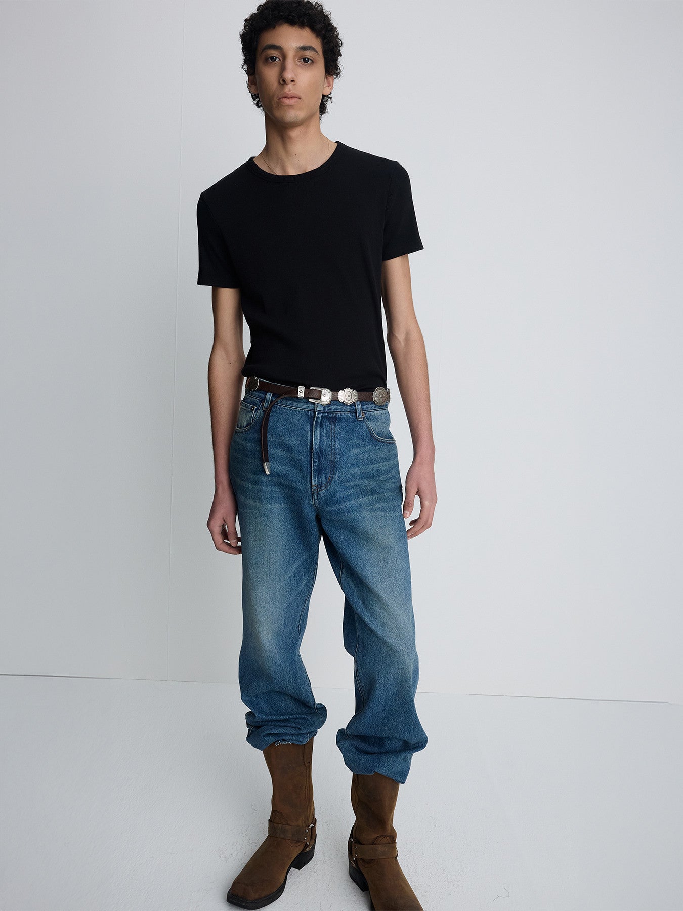 Tonywack - Soft Ribbed Fitted T-Shirt (Black) product image 1 | TRAB K-Fashion Australia