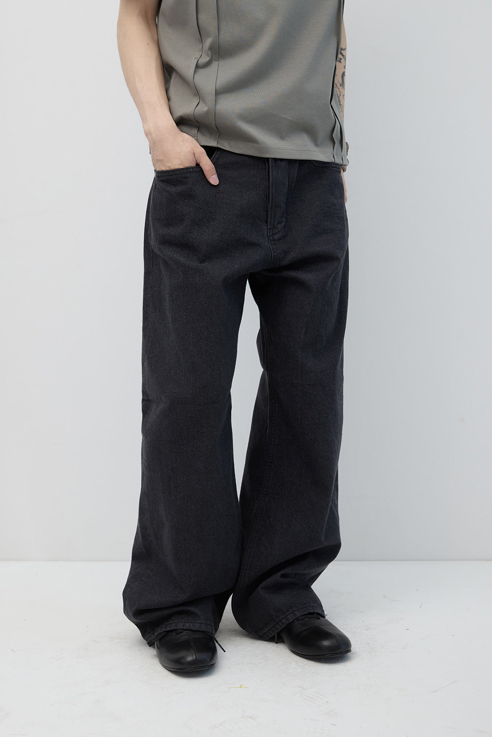 Hatchingroom - Regular Selvedge Jeans (Dark Grey) product image 14 | TRAB K-Fashion Australia