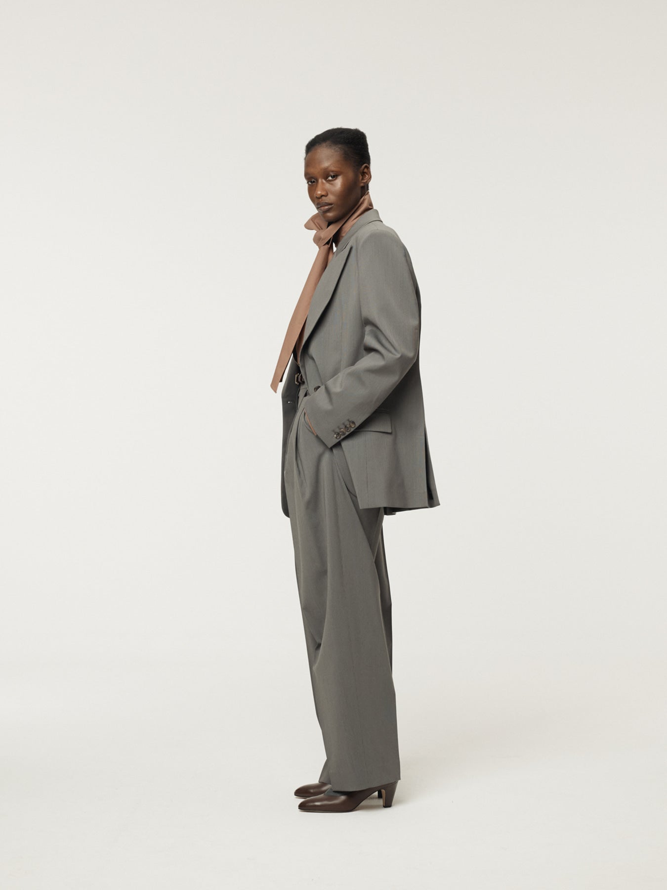 Recto - Two Tuck Suit Pants (Midnight Grey) product image 5 | TRAB K-Fashion Australia