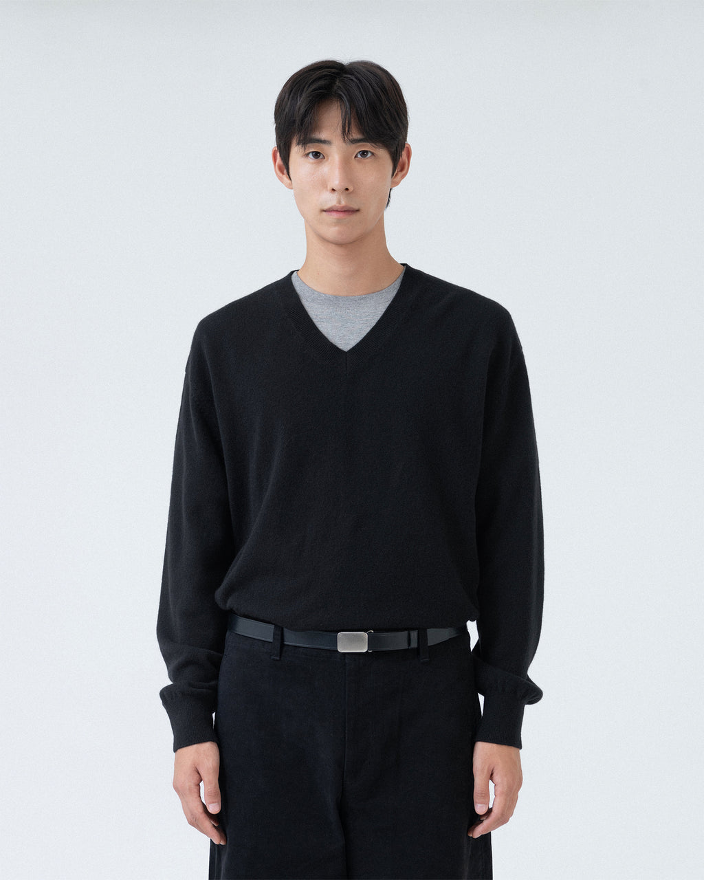 Brownyard - Extra Super Fine V Neck Knit (Black) product image 2 | TRAB K-Fashion Australia
