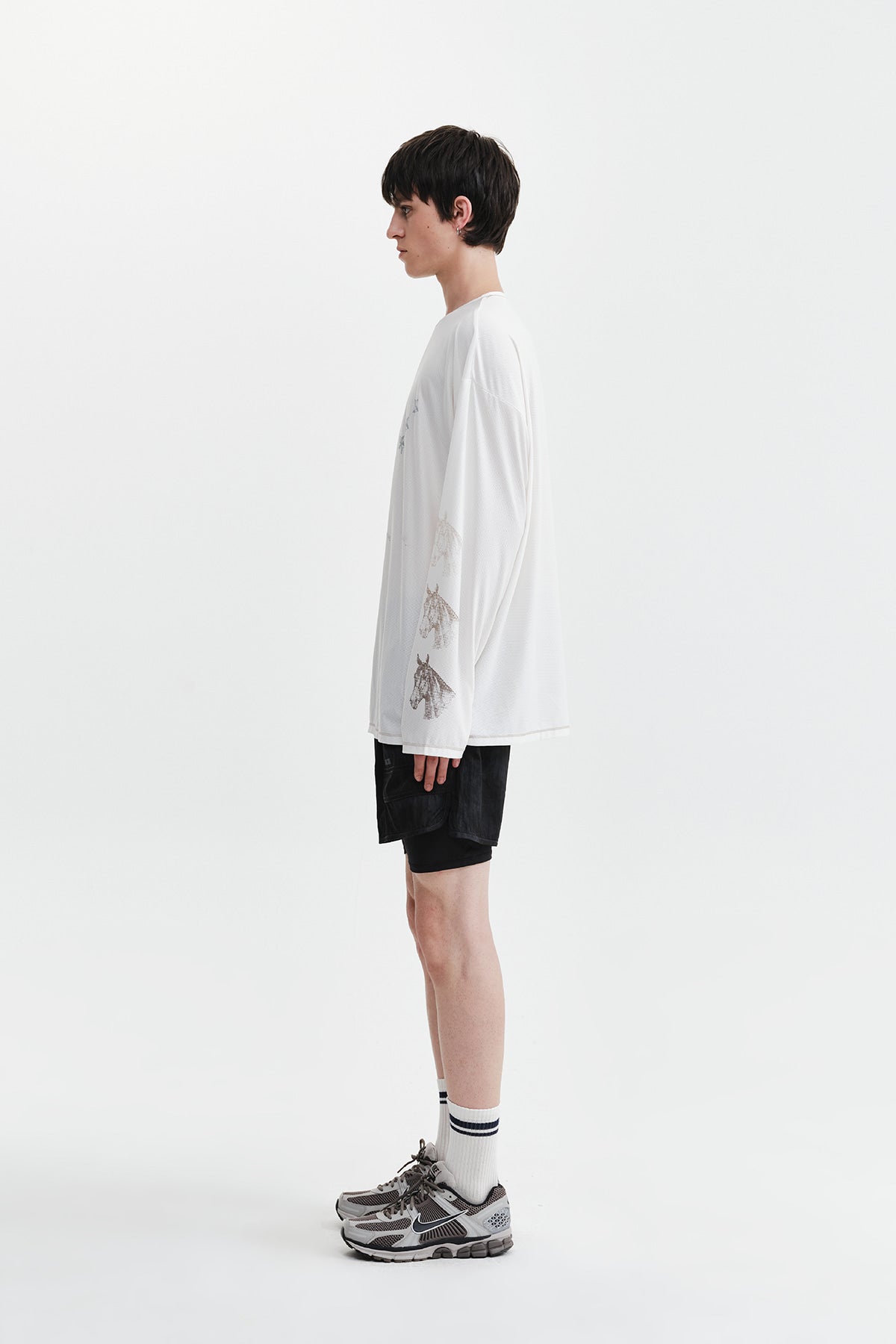 Matin Kim - Matin Pace Motion Shorts (Black) product image 6 | TRAB K-Fashion Australia