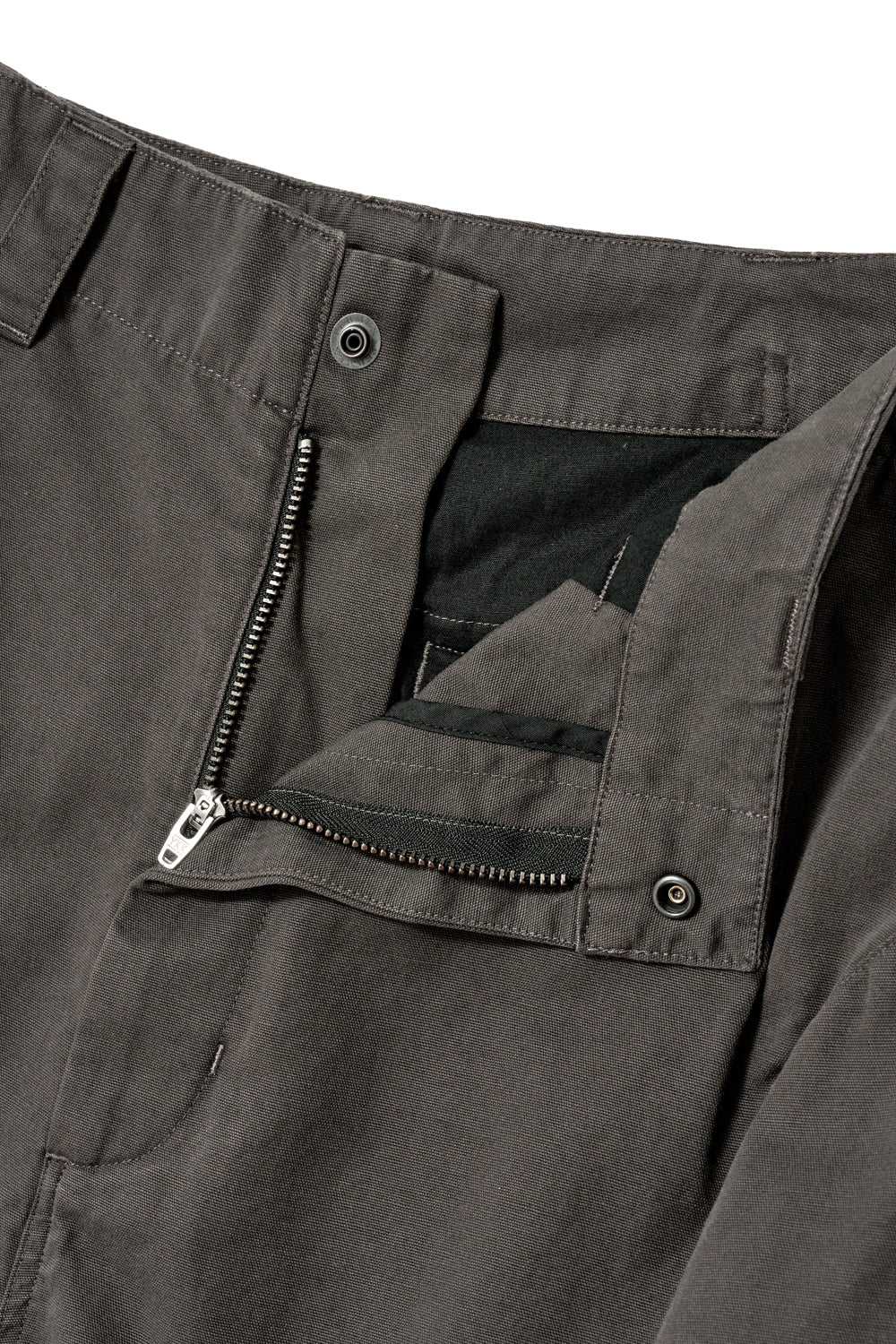 Hatchingroom - Twinkle Cargo Shorts Mud (Brown) product image 5 | TRAB K-Fashion Australia