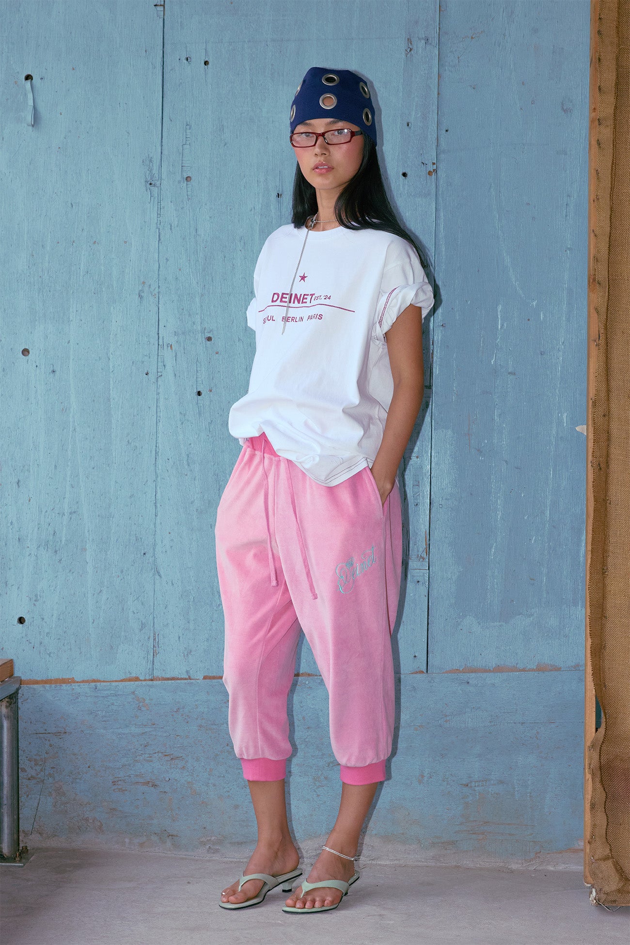 Deinet - Rose Typo Capri Jogger Pants (Pink) product image 5 | TRAB K-Fashion Australia
