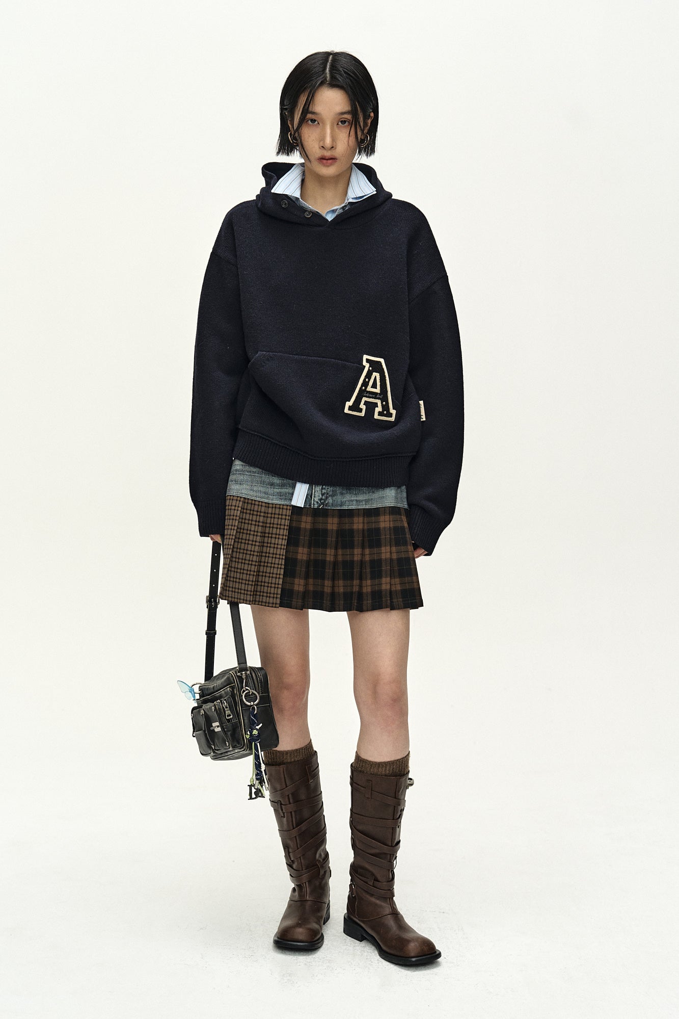 Andersson Bell - (essential) Unisex Varsity Patch Hoodie (dark Navy) (Dark Navy) product image 3 | TRAB K-Fashion Australia