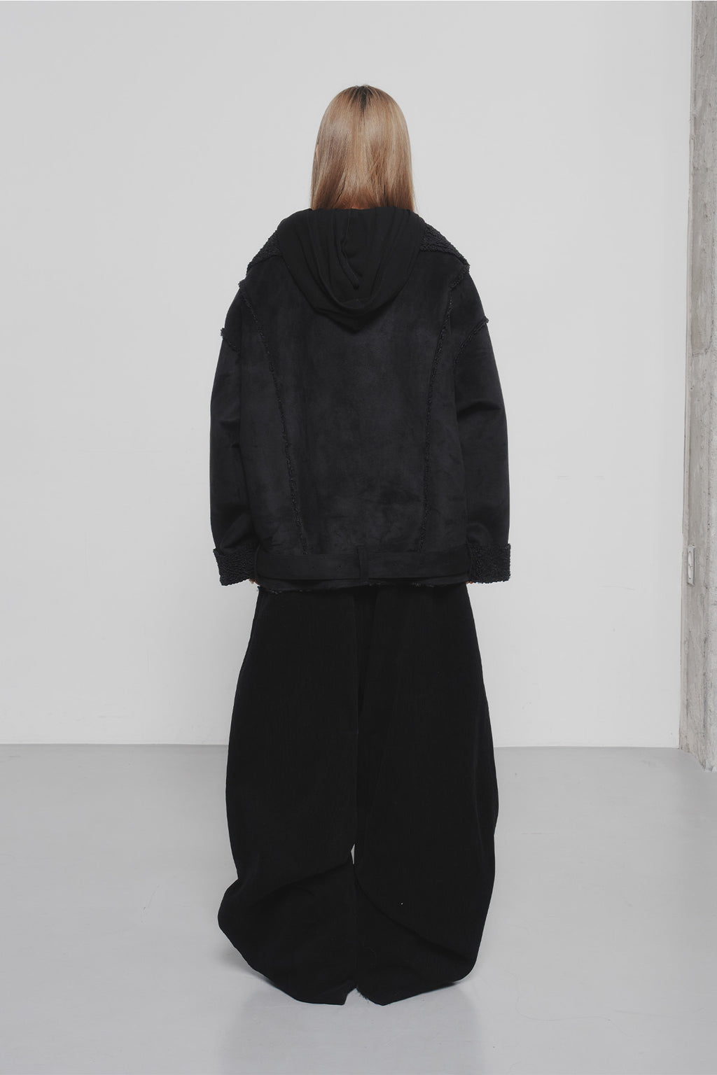 Deinet - Button Up Belted Shearling Jacket (Black) product image 3 | TRAB K-Fashion Australia