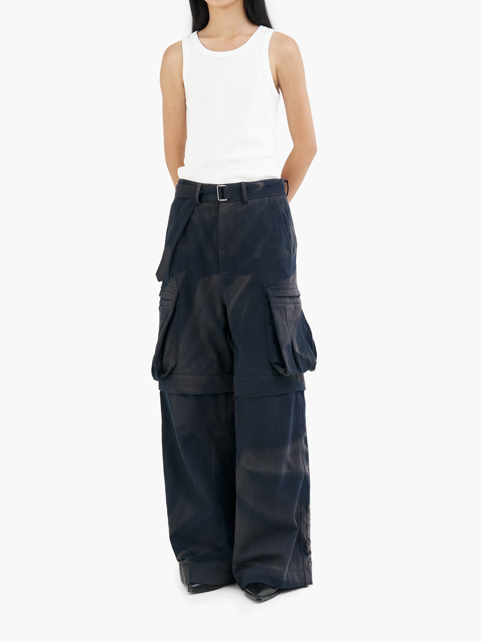 Jiyong Kim - Sun-Bleached Detachable Wide Trousers (Navy) product image 3 | TRAB K-Fashion Australia