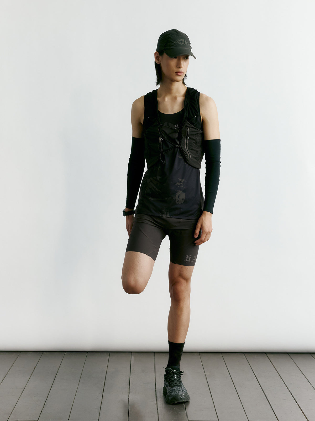 Tonywack - Tw Washed Running Vest (Black) product image 3 | TRAB K-Fashion Australia