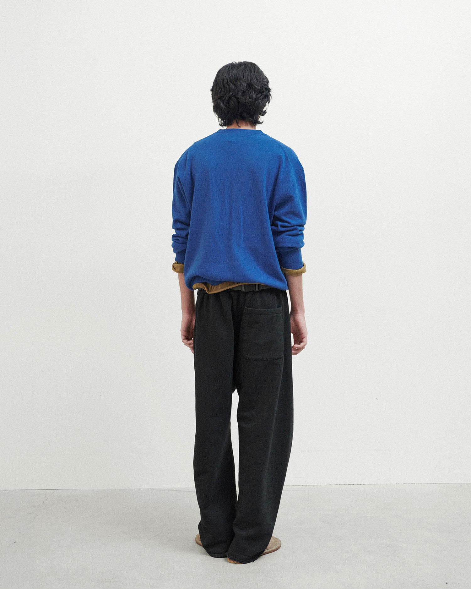 Brownyard - Extra Super Fine V Neck Knit (Blue) product image 3 | TRAB K-Fashion Australia