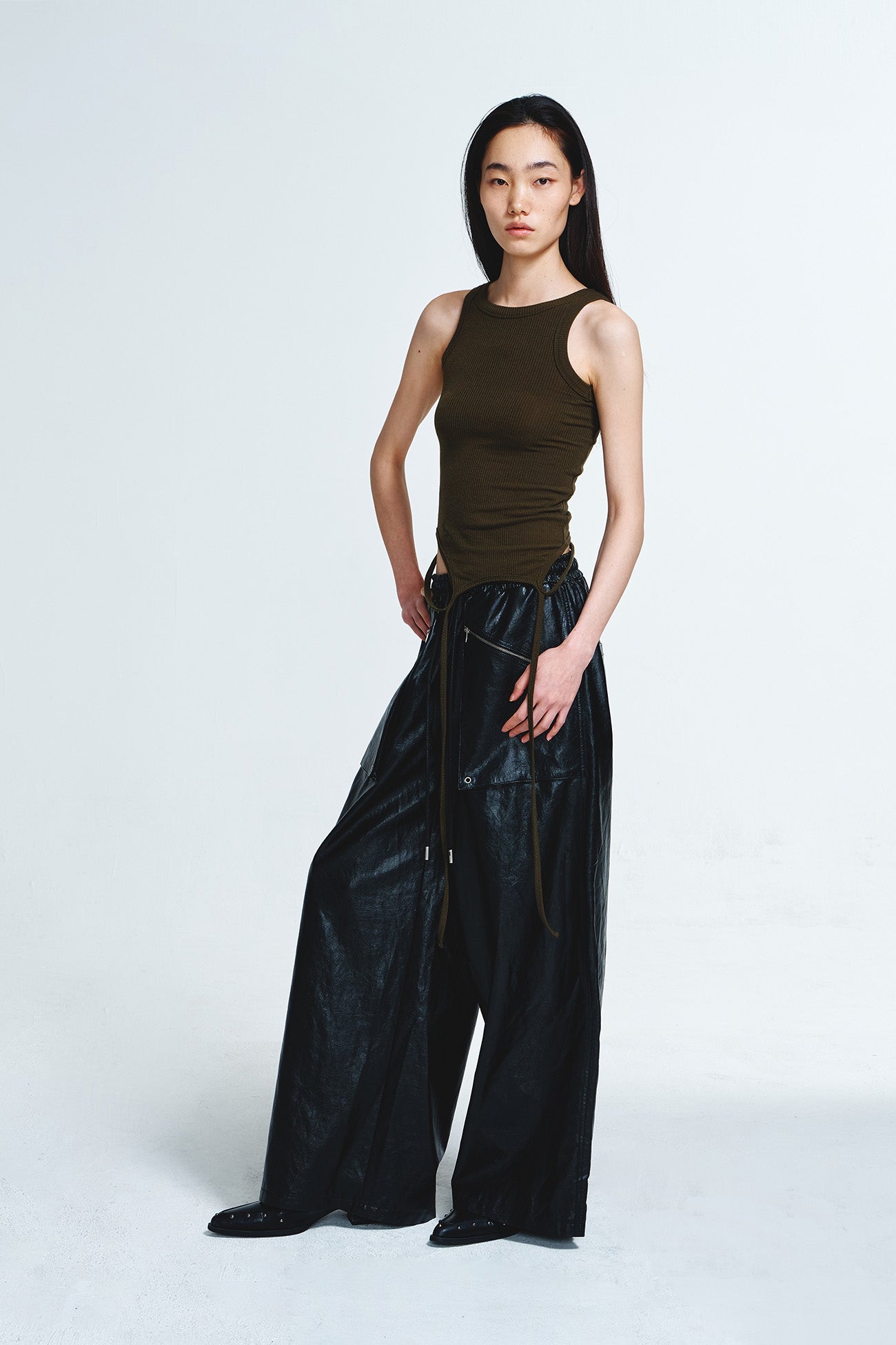 Deinet - Pocket Point Faux Leather Pants (Black) product image 4 | TRAB K-Fashion Australia