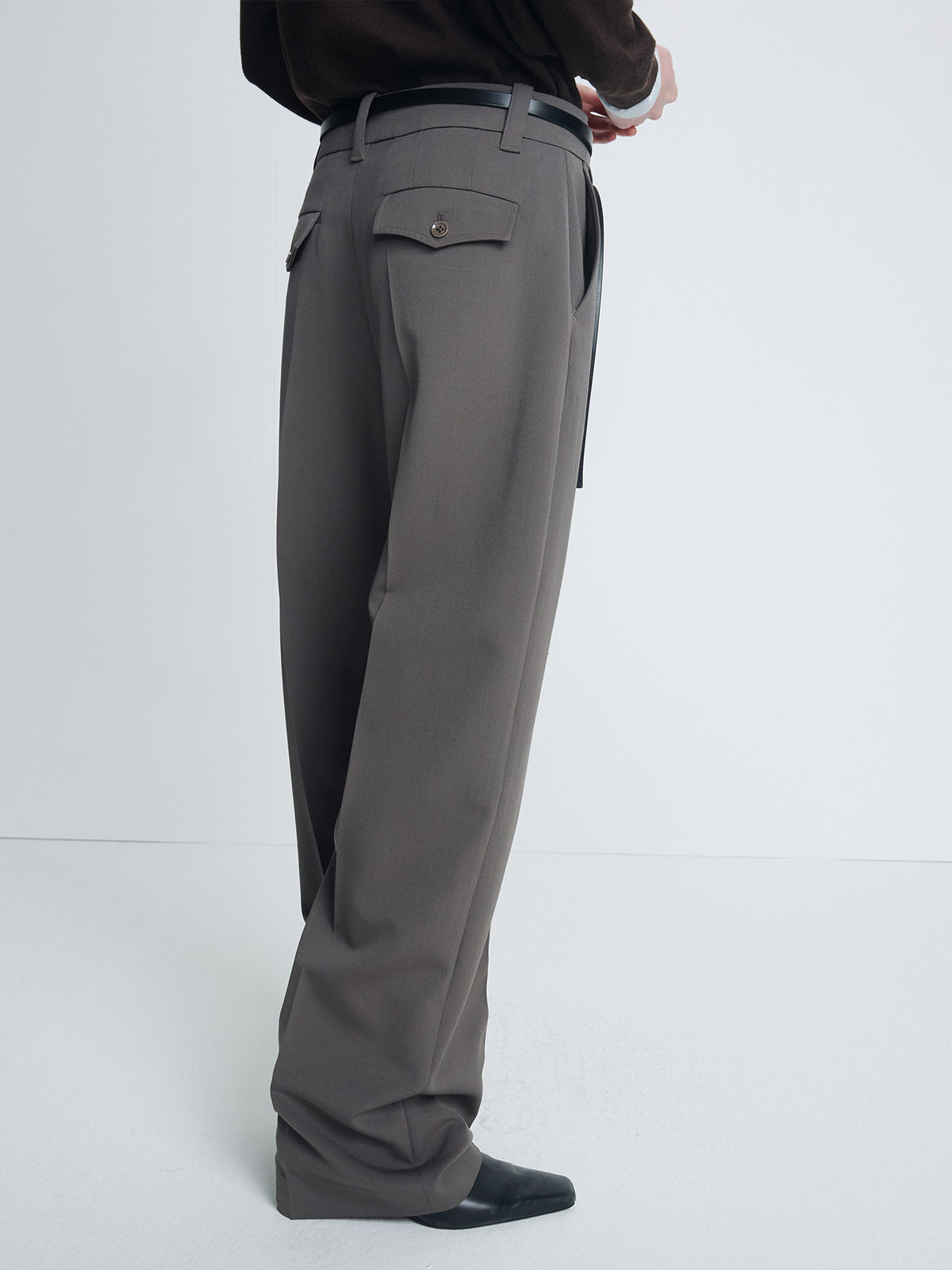 Tonywack - Wool Oversized Trousers (Taupe Grey) product image 4 | TRAB K-Fashion Australia