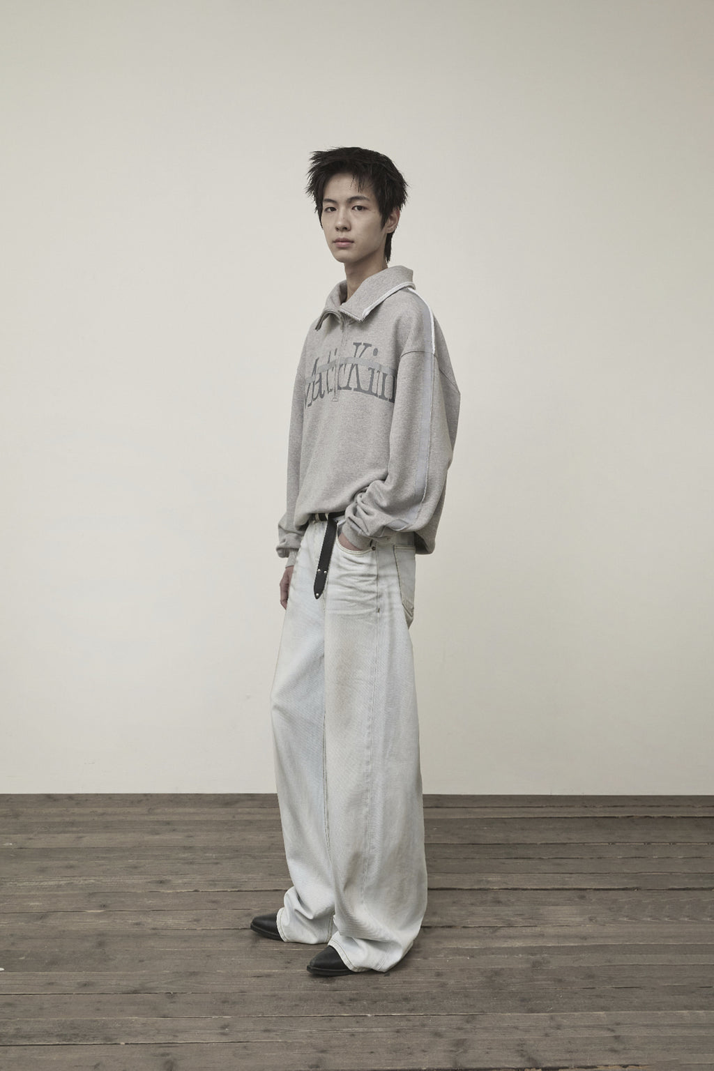 Matin Kim - Cut Out Half Zip Sweatshirt (Grey) product image 10 | TRAB K-Fashion Australia