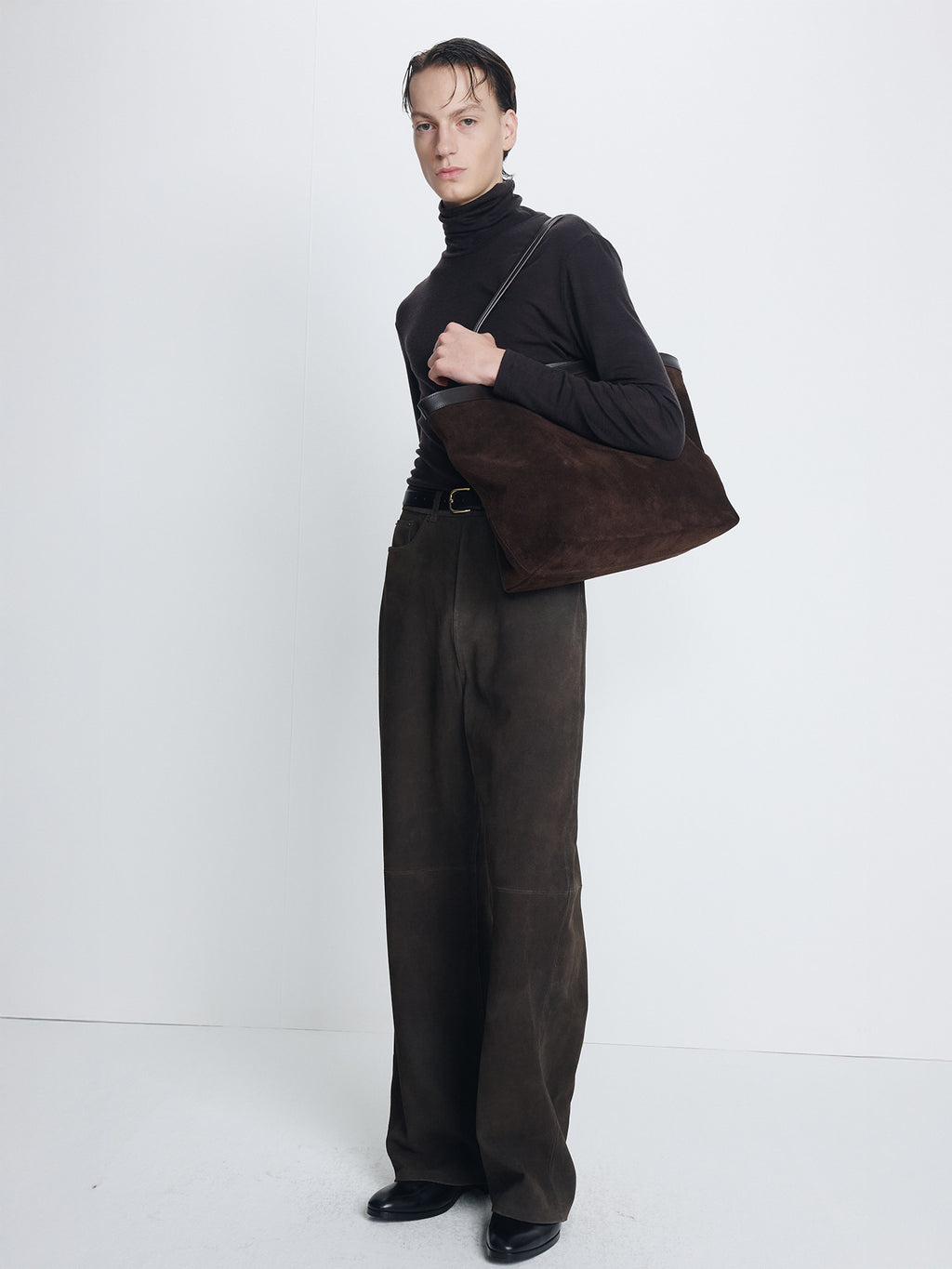 Tonywack - Light Wool Slim Roll Neck (Espresso) product image 3 | TRAB K-Fashion Australia