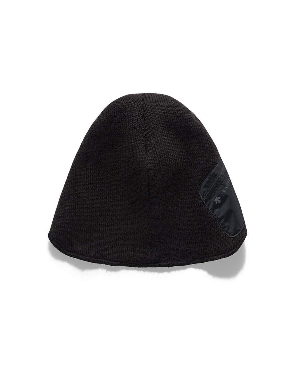 Eastlogue - Mixed Pocket Earflap Beanie (Black) product image 2 | TRAB K-Fashion Australia
