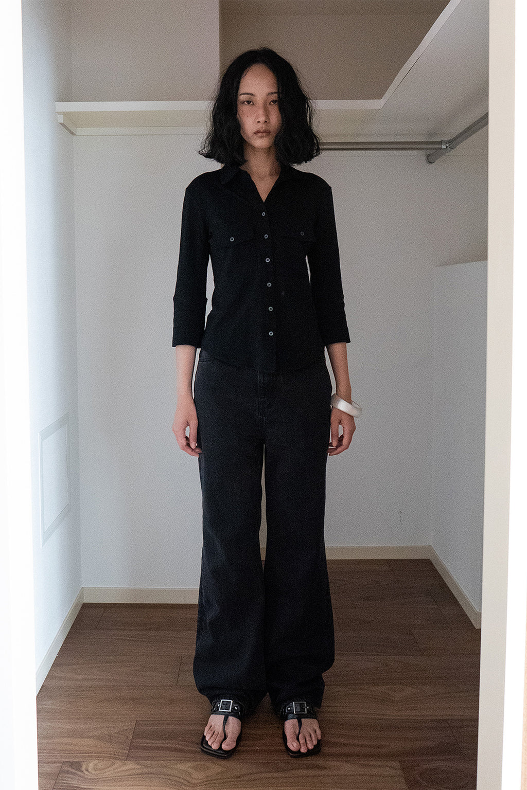 Deinet - Button Collar T-Shirt (Black) product image 1 | TRAB K-Fashion Australia