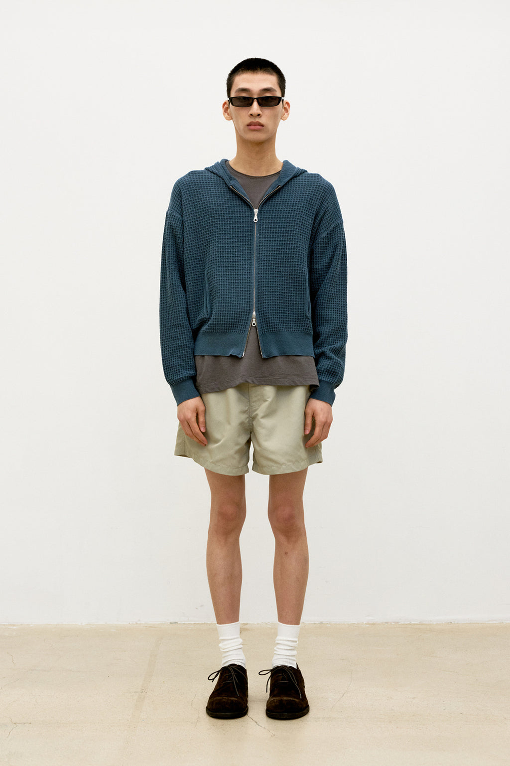 Coor - Waffle Cotton Color Dyed Hoodie Zip-Up (Washed Navy) product image 2 | TRAB K-Fashion Australia
