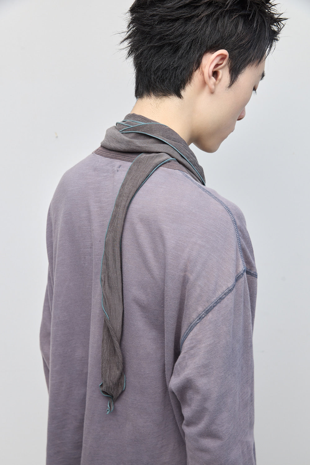 Hatchingroom - Crinkle Scarf (Graphite) product image 7 | TRAB K-Fashion Australia