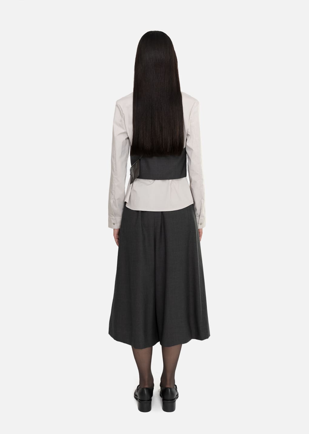 Amomento - Pleated Wool Culotte (Charcoal) product image 4 | TRAB K-Fashion Australia