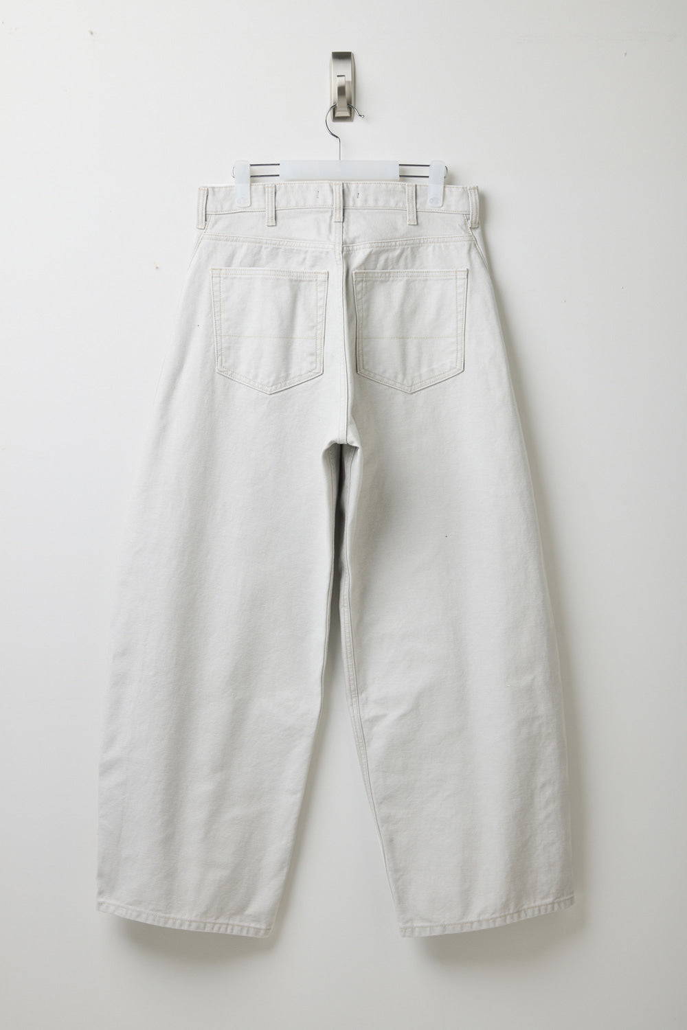 Hatchingroom - Wide Curve Jeans (Light Grey) product image 2 | TRAB K-Fashion Australia