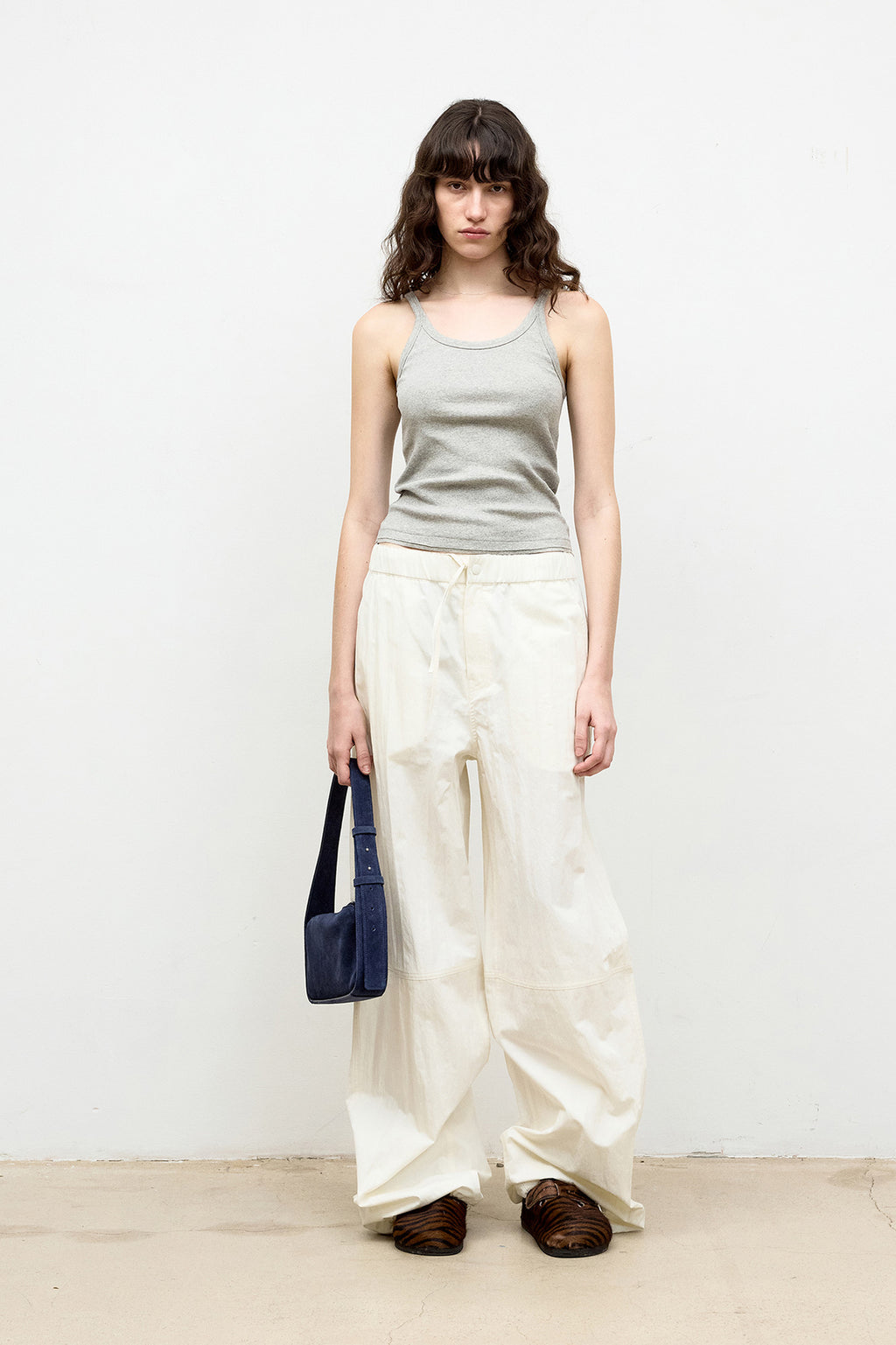 Coor - Double Cut-Off Sleeveless (Melange Gray) product image 2 | TRAB K-Fashion Australia