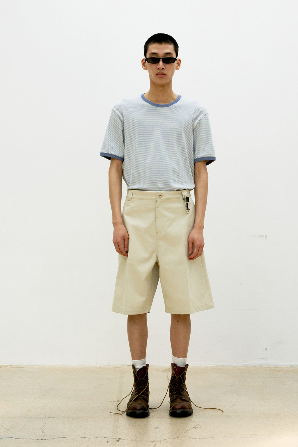 Coor - Cotton Blend Stitch Pointed Bermuda Pants (Sand Beige) product image 2 | TRAB K-Fashion Australia