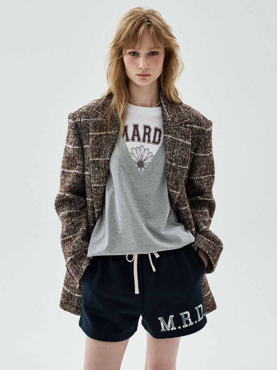 Mardi Mercredi - Sweat Shorts M.R.D. Serif Logo (Navy Ivory) product image 1 | TRAB K-Fashion Australia