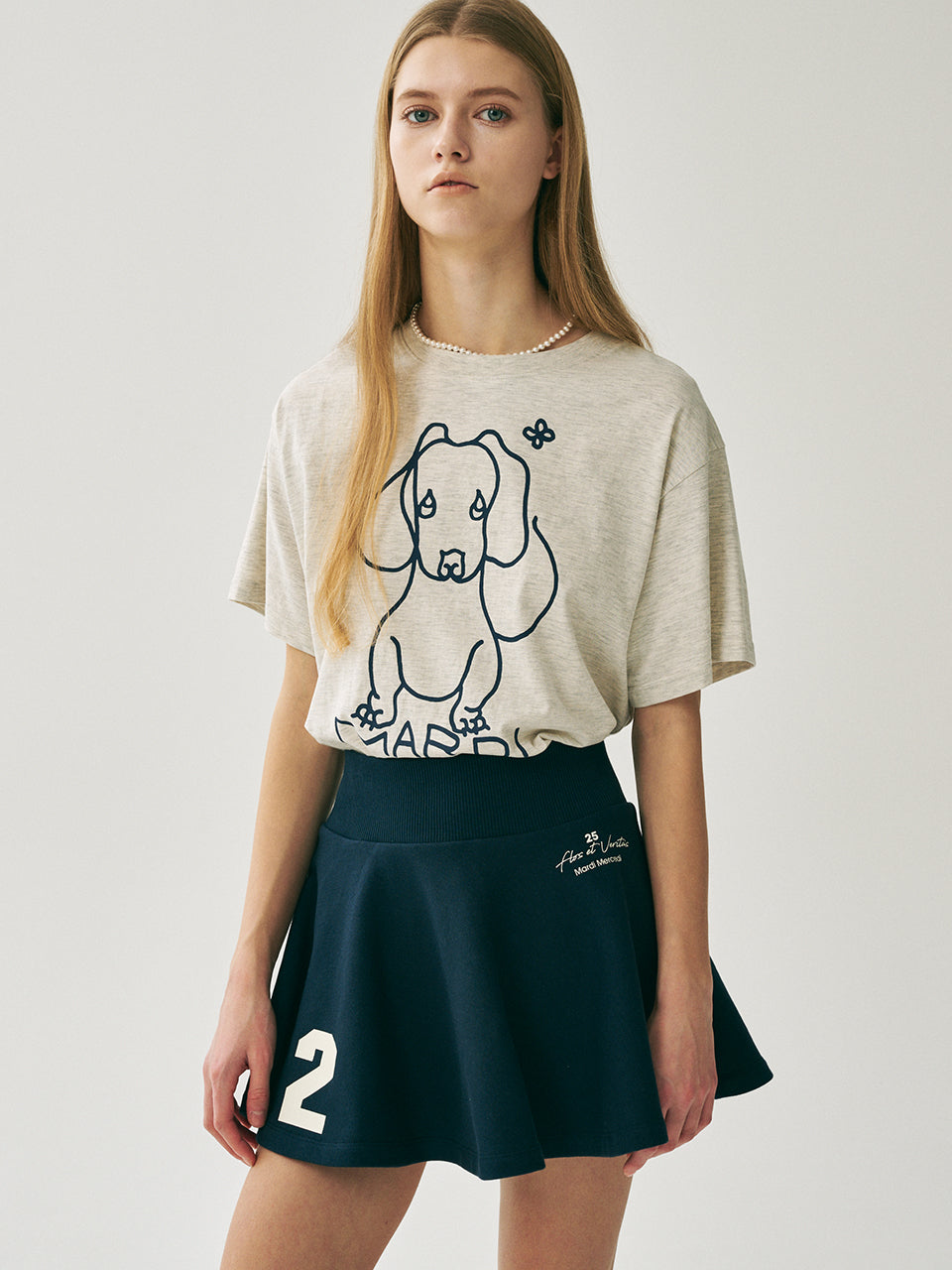 Mardi Mercredi - Tshirt Ddanji Ch.02 (Oatmeal Navy) product image 1 | TRAB K-Fashion Australia