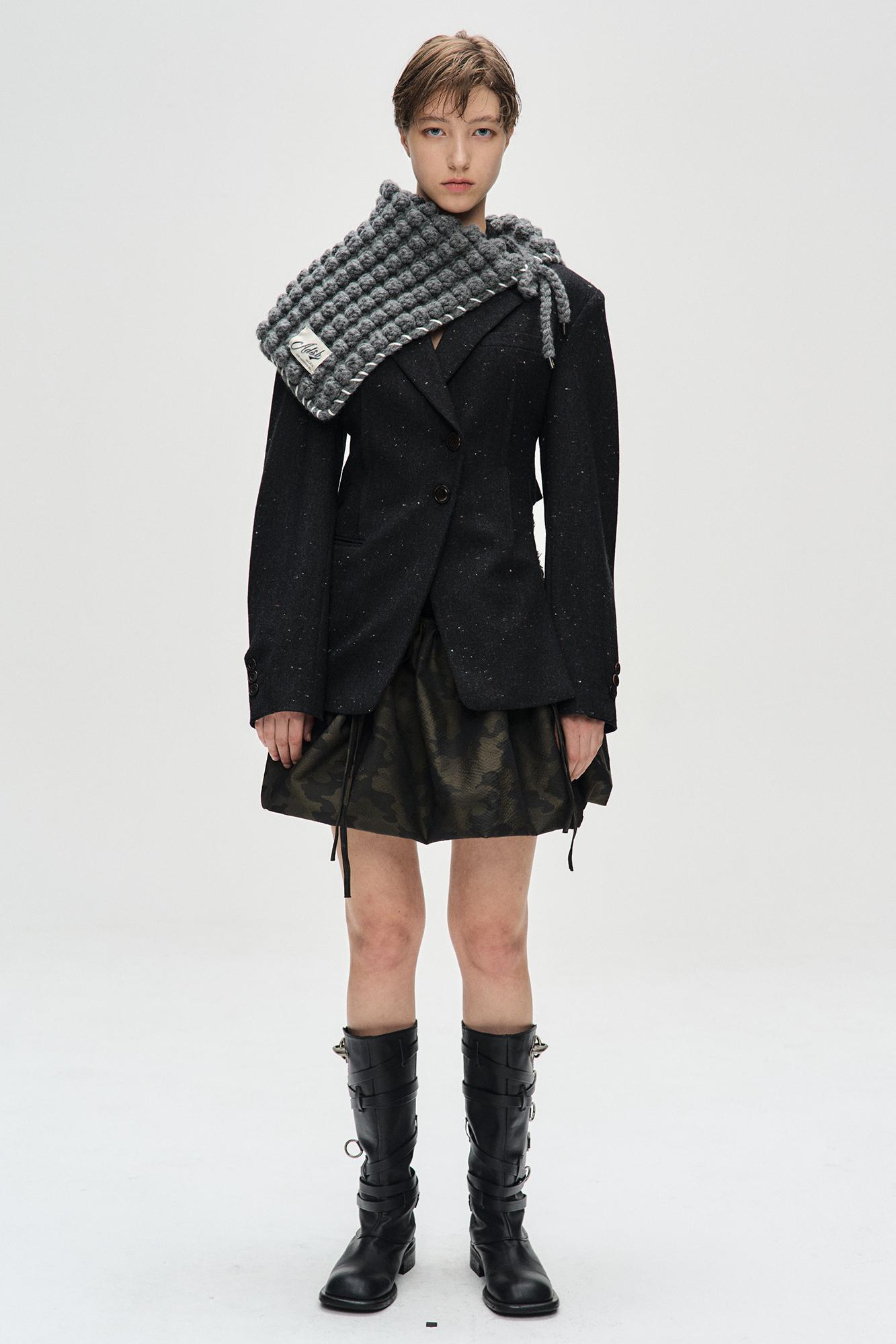 Andersson Bell - Chunky Wool-Blend Hand Knitted Scarf (Grey) product image 3 | TRAB K-Fashion Australia