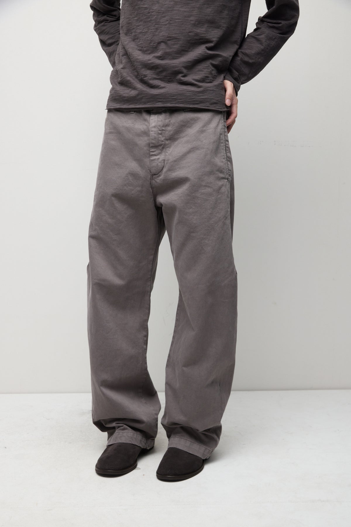 Hatchingroom - Shaped Trousers (Dyed Dusty Grey) product image 14 | TRAB K-Fashion Australia